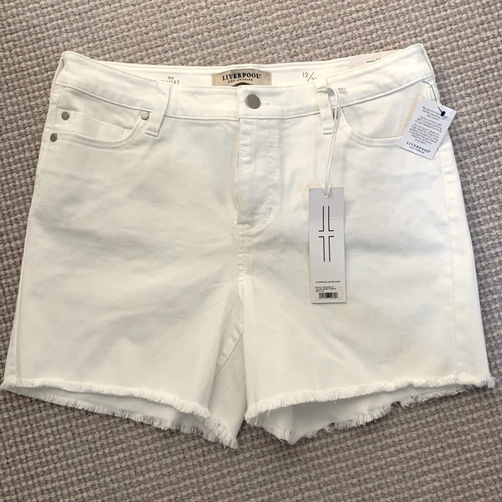 Liverpool Los Angeles White Jeans Shorts, size 12/31